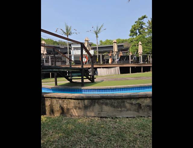 4 BEDROOM TOWNHOUSE FOR SALE IN PALM LAKES ESTATE